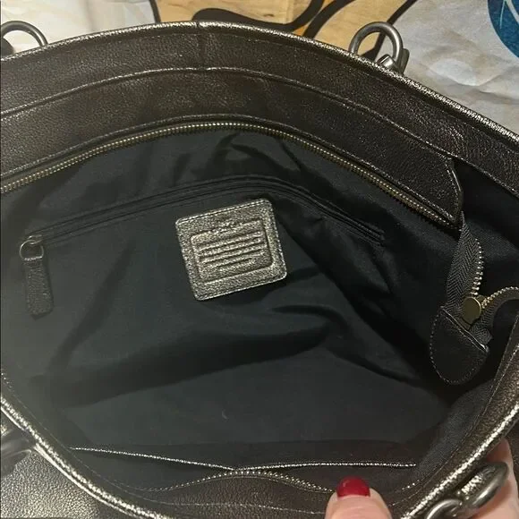Coach Chicago Ellis Metallic Bronze Pebbled Leather Large Tote - Picture 9 of 15